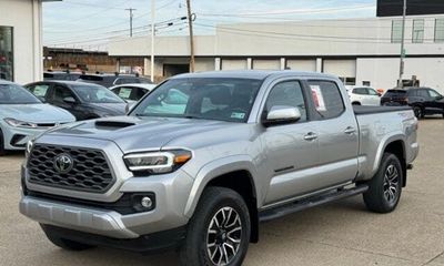 2023 Toyota Tacoma SR5