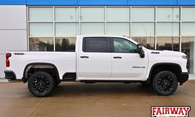 2026 Chevrolet Silverado HD LT