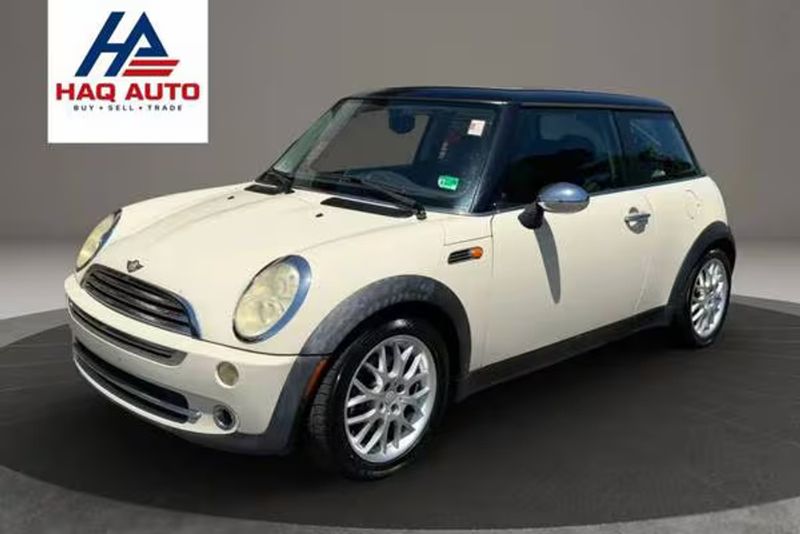 2005 Mini Cooper — a typically priced live listing