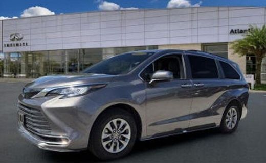 2021 Toyota Sienna XLE
