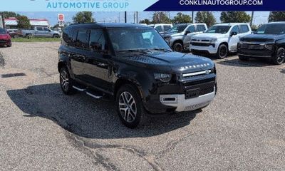 2022 Land Rover Defender 110 XS Edition