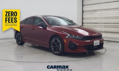 2022 Kia K5