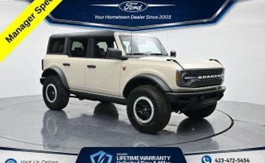 2026 Ford Bronco Outer Banks