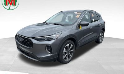 2023 Ford Escape Platinum