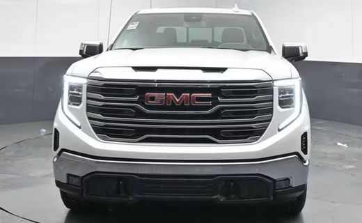 2025 GMC Sierra SLT