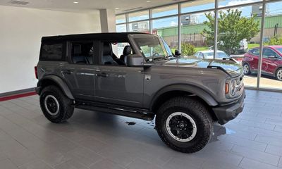 2023 Ford Bronco Base Big Bend