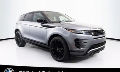 2026 Land Rover Range Evoque Dynamic SE
