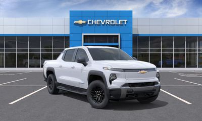 2026 Chevrolet Silverado 2LT