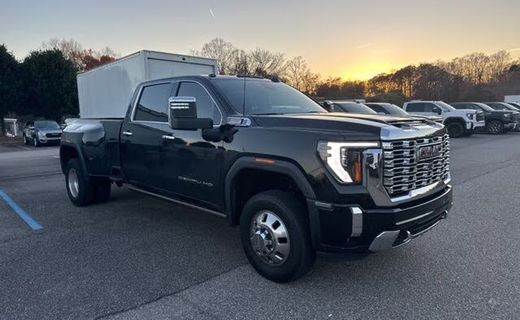 2024 GMC Sierra HD Denali