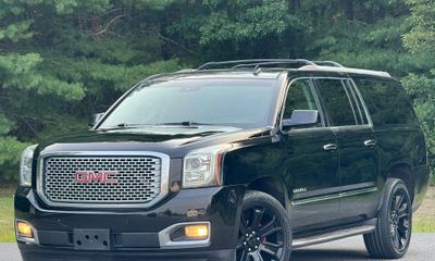 2015 GMC Yukon XL Denali