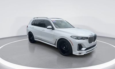 2021 BMW X7 M50I