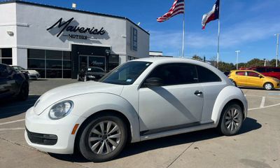 2016 Volkswagen Beetle 1 8T S