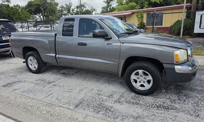 2005 Dodge Dakota SLT Sport