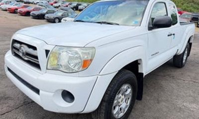 2009 Toyota Tacoma Deluxe