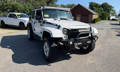 2014 Jeep Wrangler Sahara