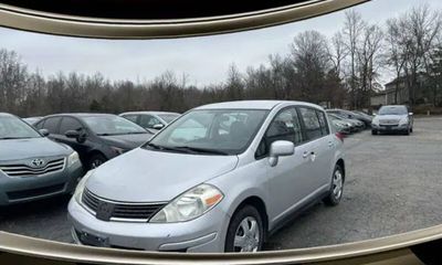 2008 Nissan Versa 18 S