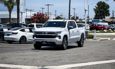 2026 Chevrolet Silverado LT