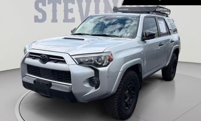 2021 Toyota 4RUNNER Venture