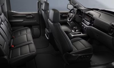 2026 GMC Sierra SLT