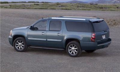 2013 GMC Yukon Denali XL