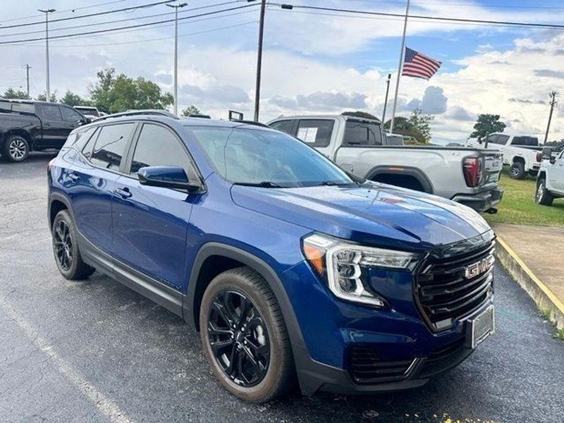 2022 Gmc Terrain — a typically priced live listing