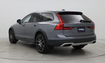 2020 Volvo V90CC Inscription