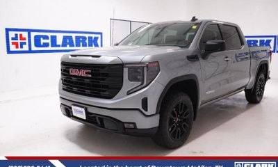 2024 GMC Sierra Elevation
