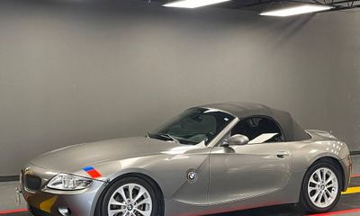2003 BMW Z4 3 0SI