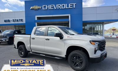 2026 Chevrolet Silverado Trail Boss Custom