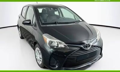2017 Toyota Yaris L LE SE