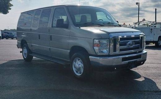2013 Ford E-350 E 350 Super