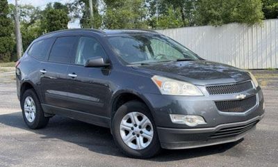 2011 Chevrolet Traverse LS