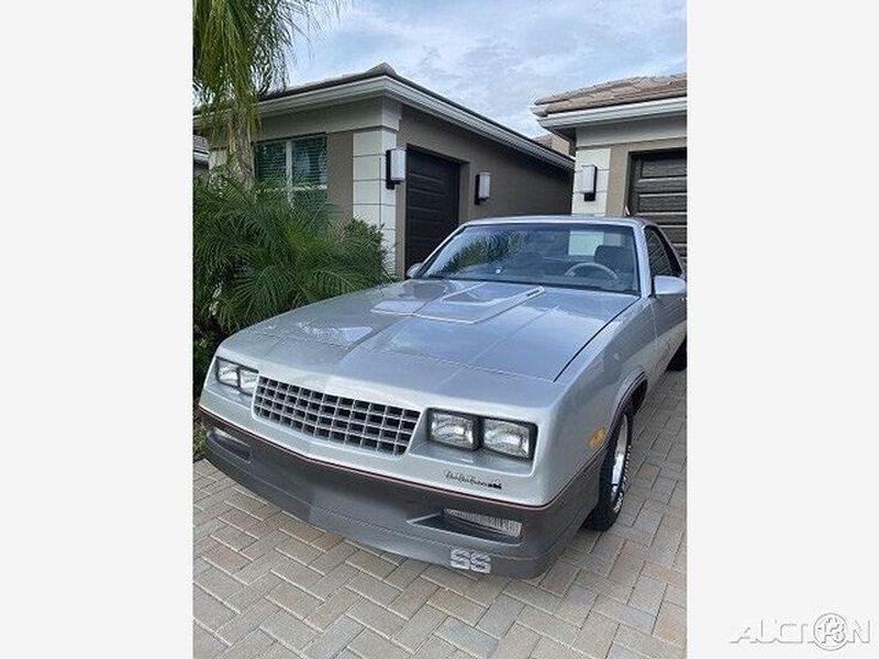 Representative 1987 Chevrolet EL Camino photo