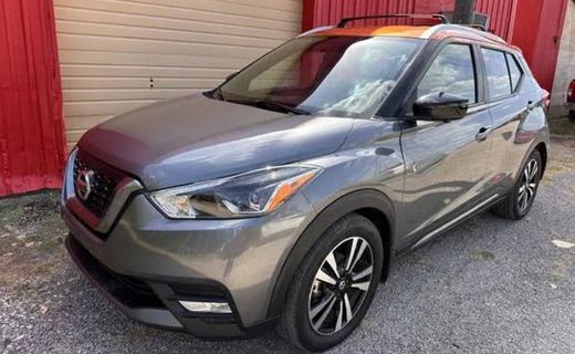 2019 Nissan Kicks S
