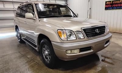 2001 Lexus LX 470