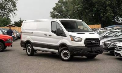 2020 Ford Transit LOW Roof