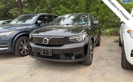 2023 Volvo C40