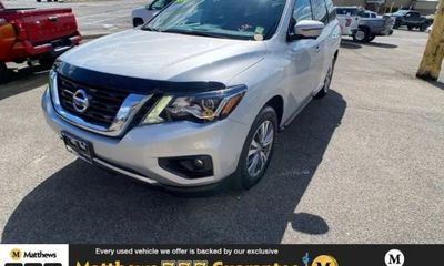2020 Nissan Pathfinder SL