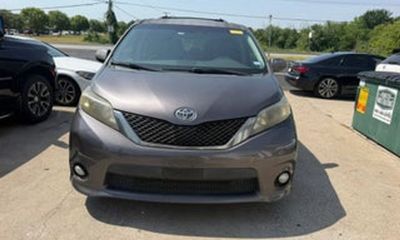 2011 Toyota Sienna