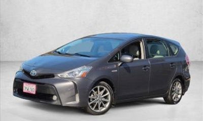 2014 Toyota Prius V Three