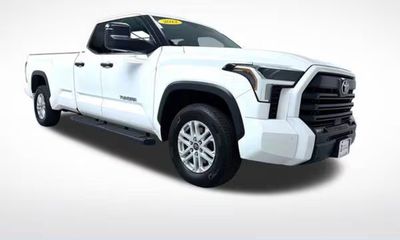 2022 Toyota Tundra SR5