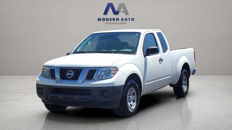 2016 Nissan Frontier — a typically priced live listing