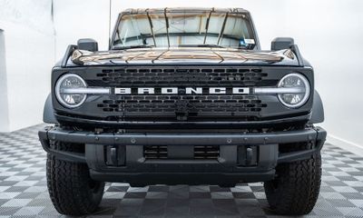 2026 Ford Bronco Badlands