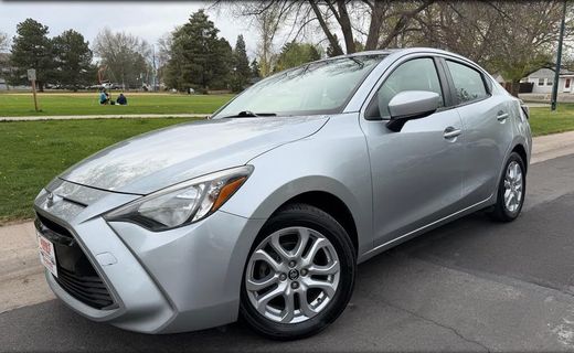 2017 Toyota Yaris IA