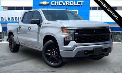 2024 Chevrolet Silverado Custom
