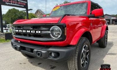 2023 Ford Bronco Base Big Bend