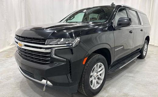 2023 Chevrolet Suburban LT