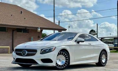 2015 Mercedes-Benz S-Class S550 4 Matic
