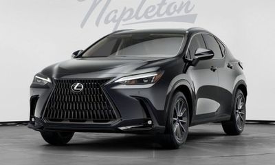 2026 Lexus NX 450H Luxury