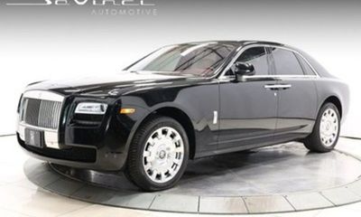 2013 Rolls-Royce Ghost Sedan